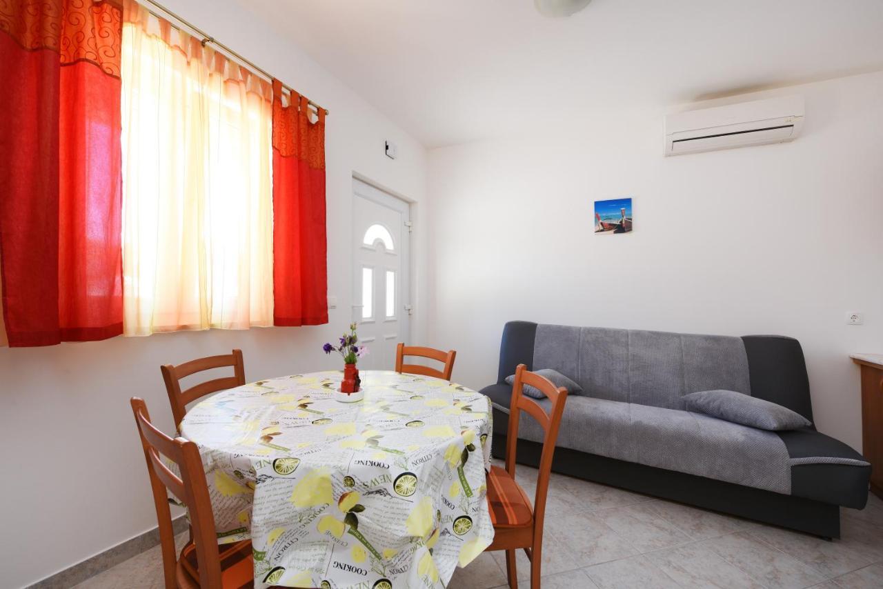 Apartments Sime Petrčane Zewnętrze zdjęcie